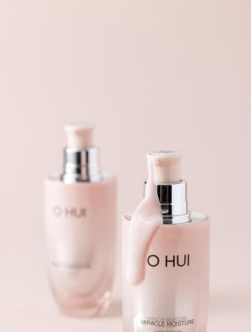 O HUI Miracle Moisture Pink Barrier Essence